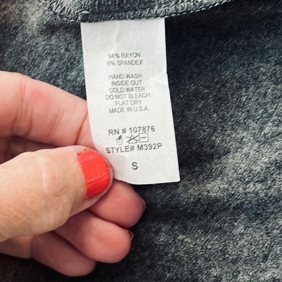 🖤Comfy USA, Zip-Front, Sinfully Soft Rayon/Spandex Dress, Stretch,EUC, Size S - Picture 5 of 10